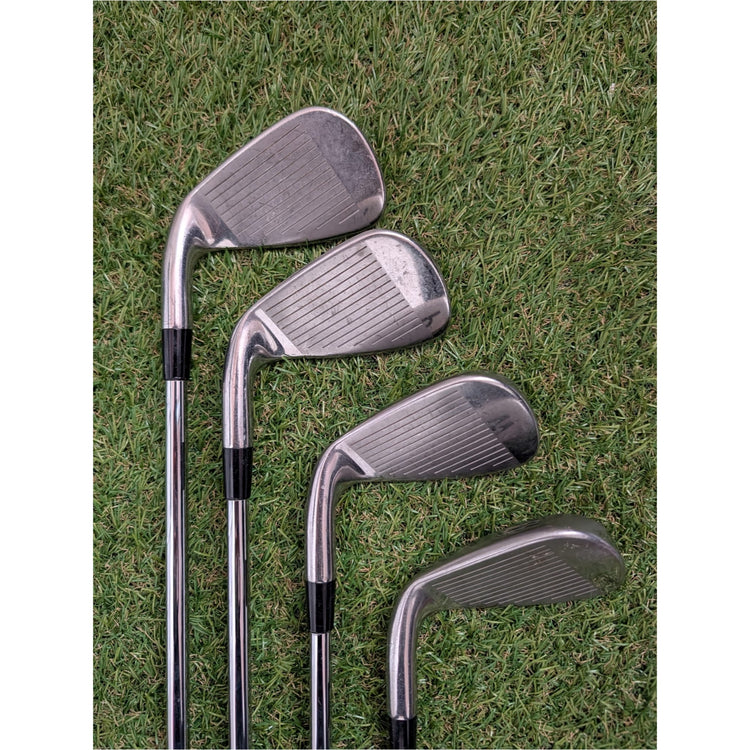 Titleist AP1 712 Eisen 4-PW + W (8 Schläger)