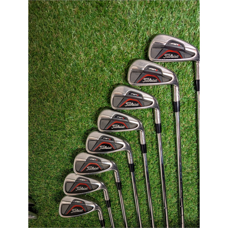 Titleist AP1 712 Eisen 4-PW + W (8 Schläger)