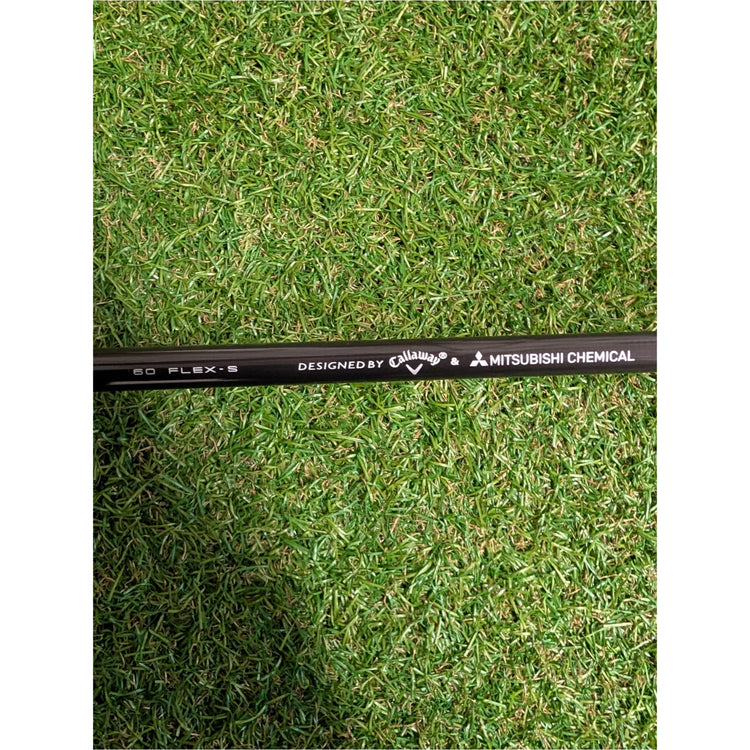 Titleist 915 Driver 9.5°, Tour AD Stiff, inkl. Headcover