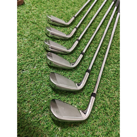 TaylorMade M2 Golf Eisen 5-PW in Stiff Flex (Stahl) Top