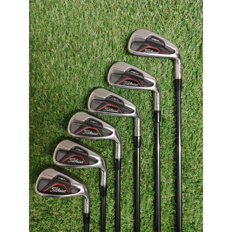 Titleist AP1 Eisenset 5–PW – Graphite Stiff Flex – Top Zustand