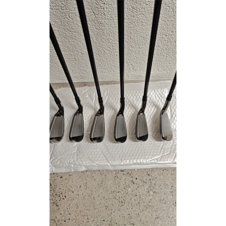 TaylorMade RocketBladez MAX TM7-113 Eisen Set 5–9 + PW (R)