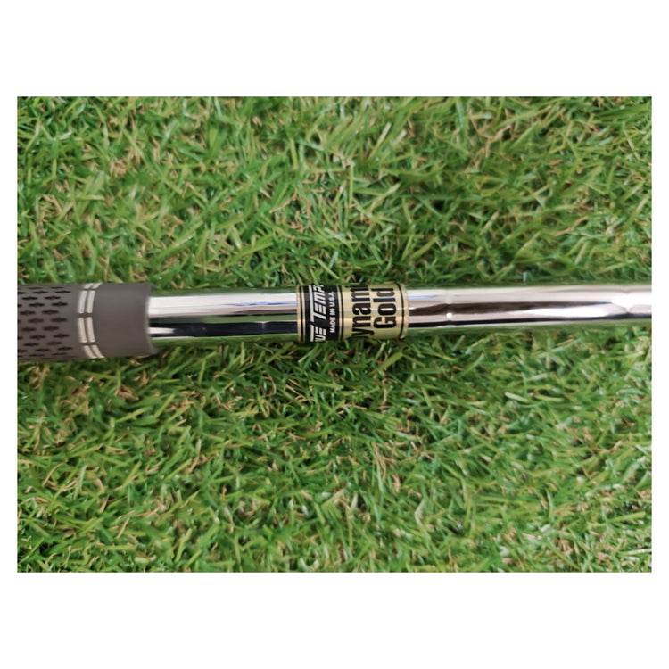 TaylorMade Milled Grind Wedge 56° – Dynamic Gold Stahlschaft