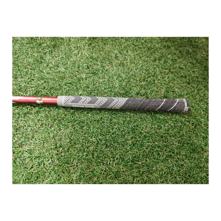 Titleist 917 F (15°) Speeder Fujikura shaft in Stiff Flex