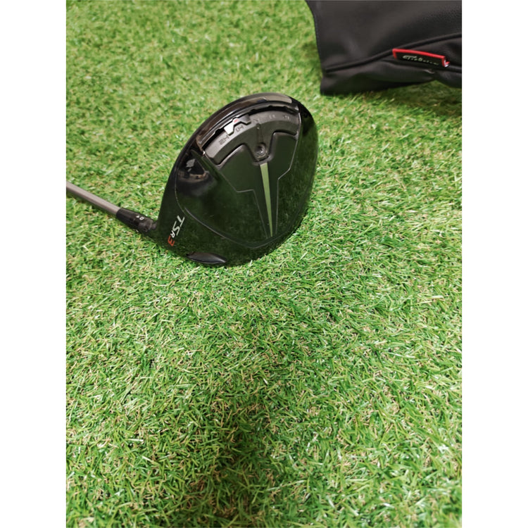 Titleist TSR3 Driver (10.5°) in Stiff Flex inkl. Cover