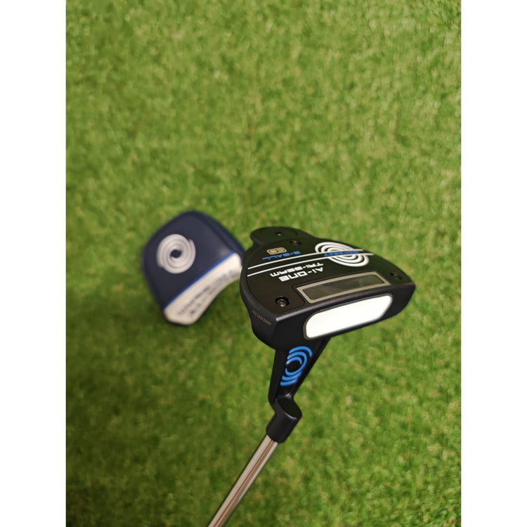 Odyssey Ai-One Tri-Beam 2-Ball Putter – 34 Inch inkl. Cover