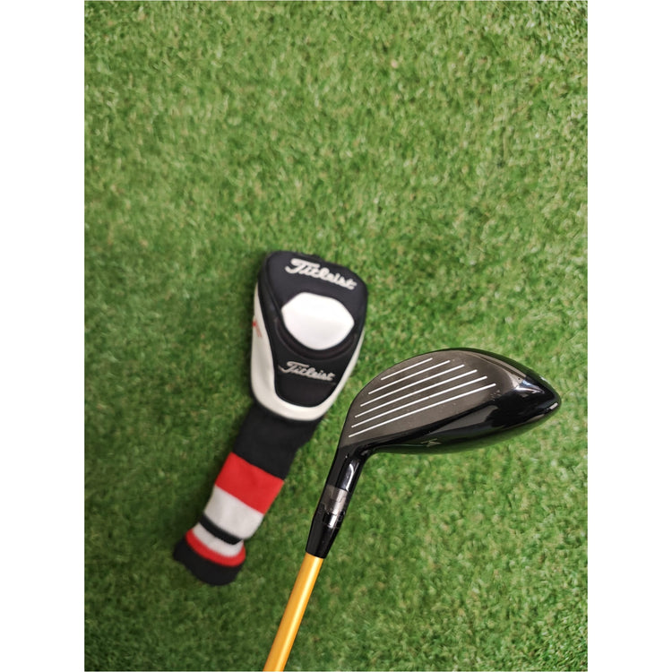 Titleist 910F Fairwayholz 3, 15° Stiff, Cover