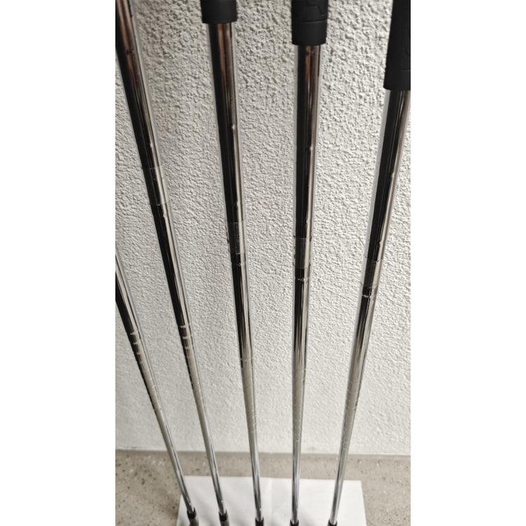 Callaway Warbird Eisensatz 5-PW, Stahlschaft, Uniflex | Gebraucht