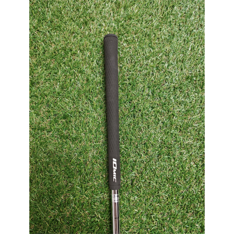 Titleist Vokey Forged 52° Wedge – S200 Dynamic Gold
