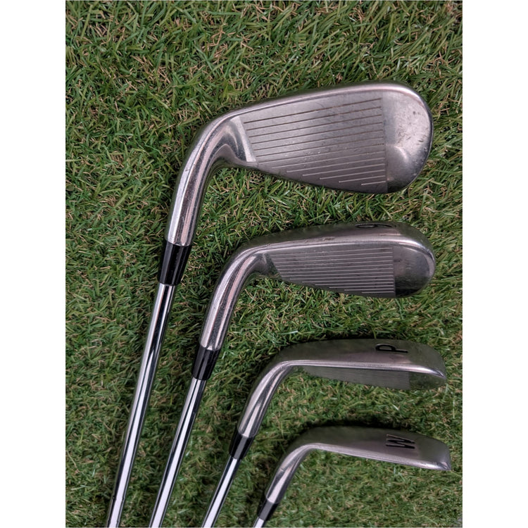 Titleist AP1 712 Eisen 4-PW + W (8 Schläger)