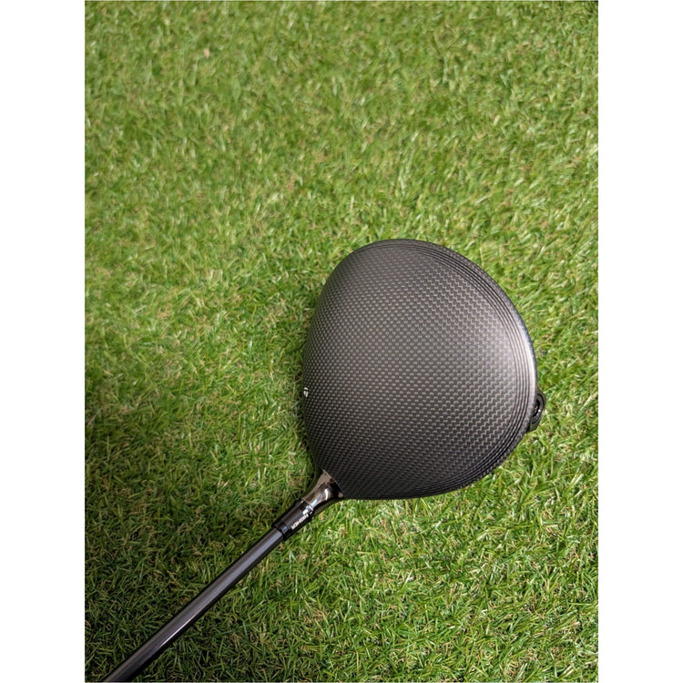 TaylorMade Qi35 Driver 9°, TM55 Stiff, inkl. Headcover