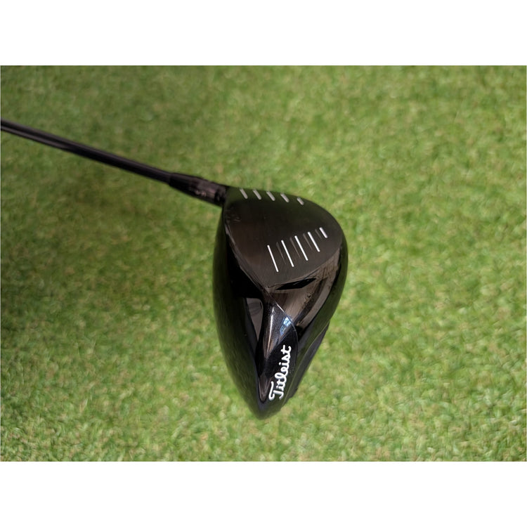 Titleist 915 Driver 9.5°, Tour AD Stiff, inkl. Headcover