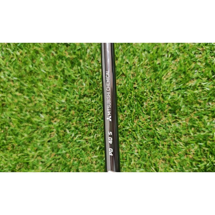 TaylorMade Qi35 Max Lite (10.5°) Driver in Stiff Flex

-Diamana PD 40 S Mitsubishi Chemical Schaft