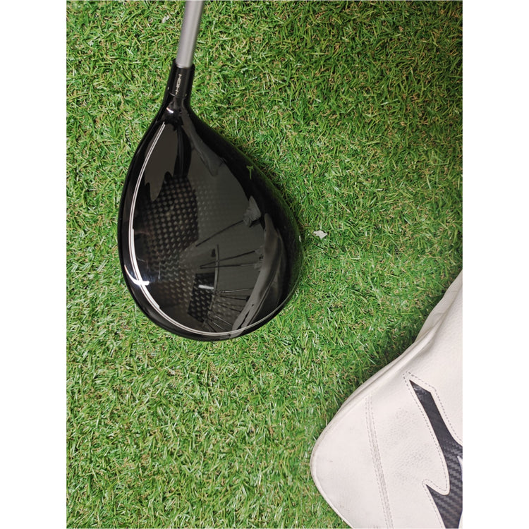 Mizuno ST200X Driver 10.5° mit Headcover, gepflegt