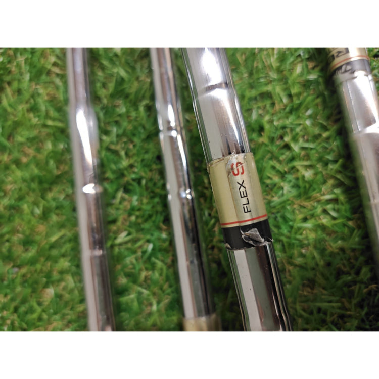 TaylorMade M2 Golf Eisen 5-PW in Stiff Flex (Stahl)