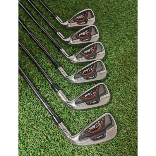 Titleist AP1 Eisenset 5–PW – Graphite Stiff Flex – Top Zustand