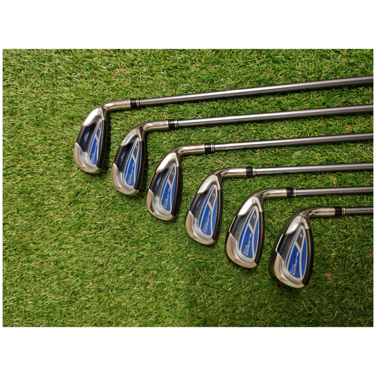 Cobra Golf Eisen 6–SW in Women-Flex mit Graphitschaft