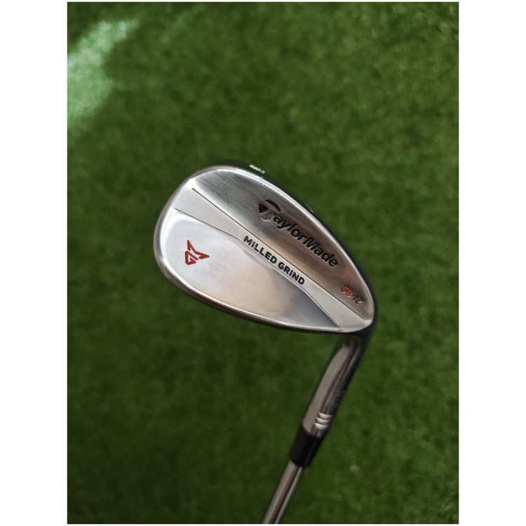 TaylorMade Milled Grind Wedge 56° – Dynamic Gold Stahlschaft