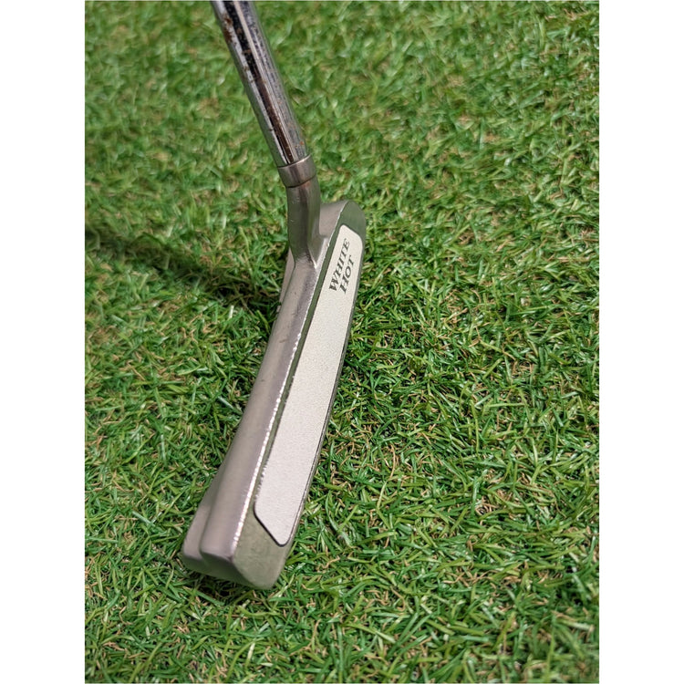 Odyssey White Hot #2 Putter, neuwertiger Griff