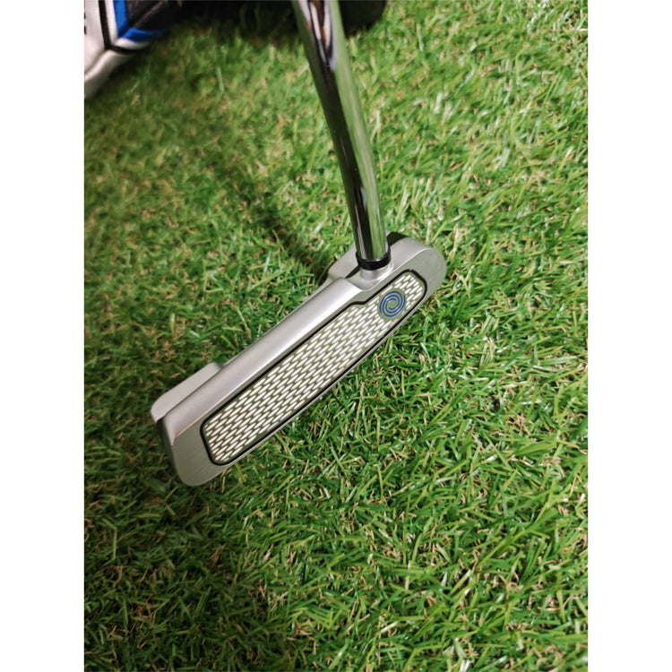 Odyssey Versa Putter in 34 inch inkl. Cover