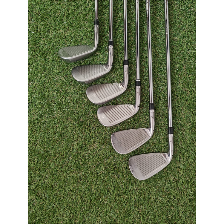 TaylorMade SIM MAX Eisen 5-PW, Stahlschaft KBS MAX 85 Stiff