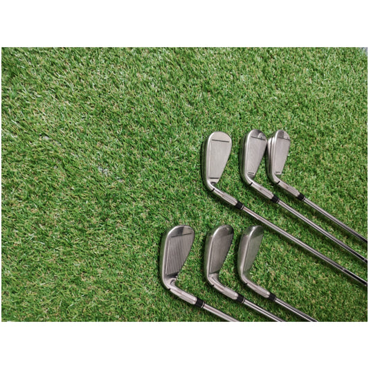 TaylorMade M2 Golf Eisen 5-PW in Stiff Flex (Stahl)